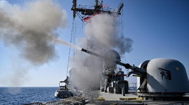 Son dakika.. MSB: TCG Gediz Fırkateyni atış eğitimini başarıyla icra etti