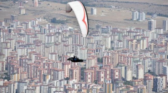 12'nci Ali Dağı Yamaç Paraşütü Mesafe Yarışması başladı