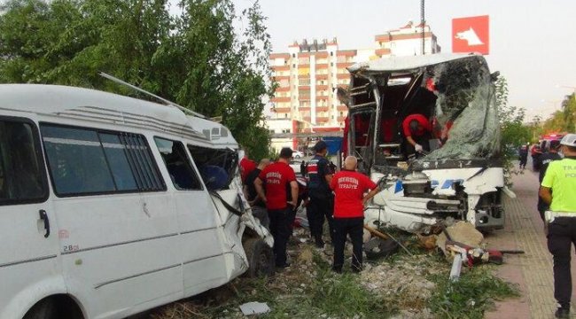 Mersin'de otobüs kazası! Çok sayıda yaralı var