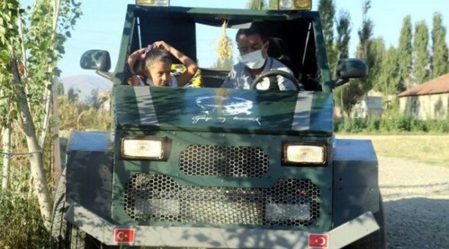 Bu kez kızını okula götürebilmek için hurda parçalardan araç yaptı!
