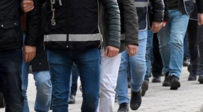 İzmir merkezli 41 il ve KKTC'de FETÖ operasyonu: 214 gözaltı!