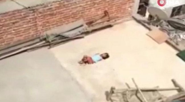 Hindistan'da 5 yaşındaki çocuğa insanlık dışı ceza! İple bağlayıp güneşin altında bıraktılar