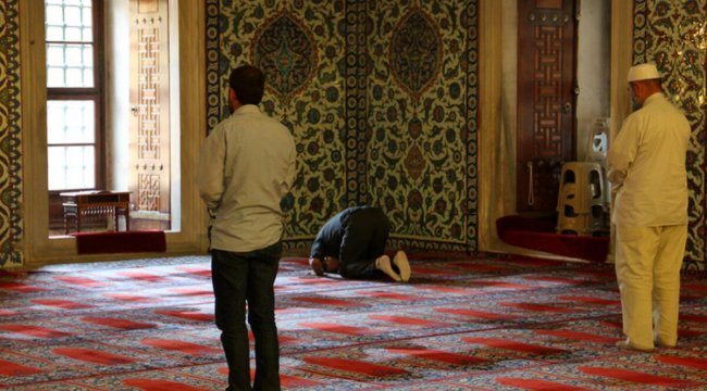 CUMA SAATİ | Diyanet İstanbul Cuma namazı saat kaçta, 1 Temmuz 2022 Cuma vakti ne zaman?