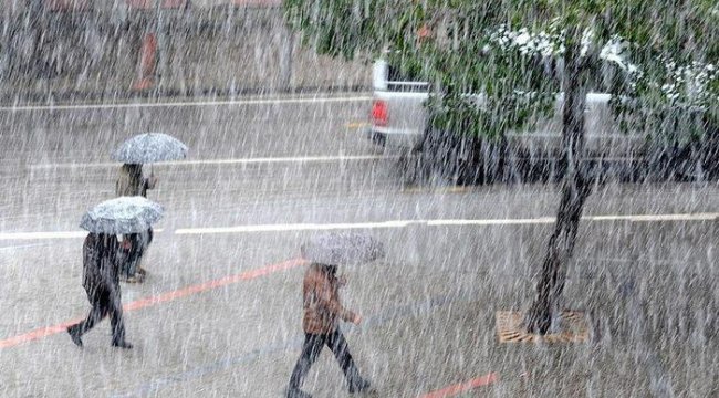 İstanbul ve Ankara'ya sağanak uyarısı! Meteoroloji son durumu paylaştı: Kuvvetli yağış bekleniyor