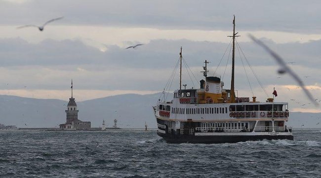 Birçok vapur seferi iptal edildi! İstanbul'da lodos etkisini sürdürüyor