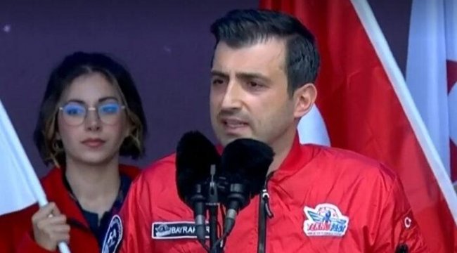 Selçuk Bayraktar'dan TEKNOFEST'te dikkat çeken sözler! Babacan'ın 'Dokunacağız' çıkışına böyle yanıt verdi