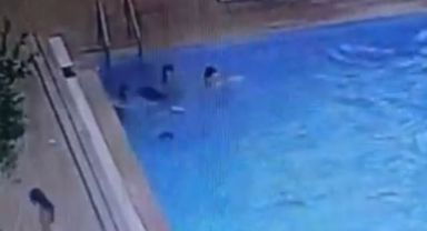 Bodrum’da havuzda akran zorbalığı