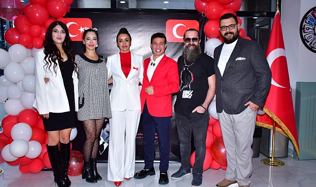 Cumhuriyetin 102. Yılı Coşkusu Keser Ailesiyle Kutlandı!