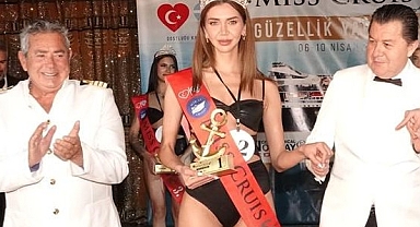 Sultan kostümü kopyası ile Çin’de podyuma çıkacak