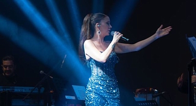 Tuğba Özerk'ten Sağlık Kongresinde Çarpıcı Mesaj: 