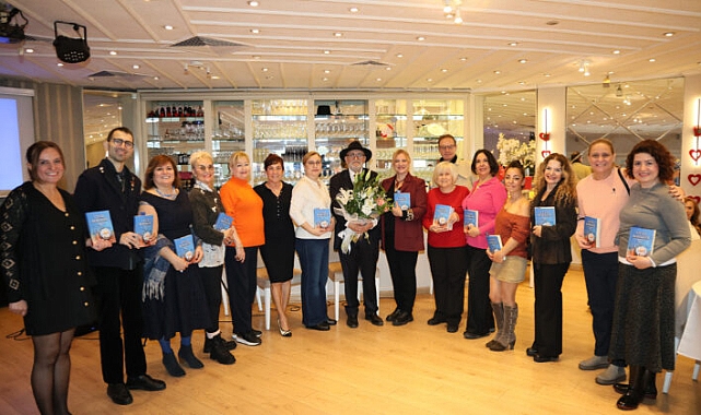 3.İmza günü Küçük Kulüp’de